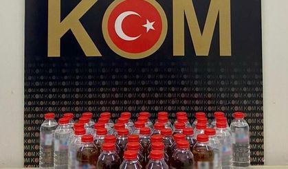 Kars'ta Sahte İçki Operasyonunda 5 Şüpheli Gözaltına Alındı