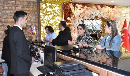 Van, Ramazan Bayramı’nda İranlı Turist Akınına Uğruyor