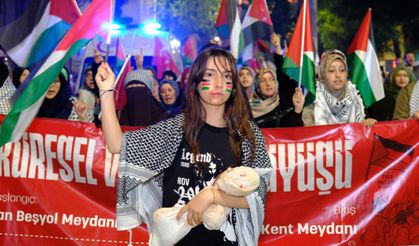 Van’da İsrail Protestosu: Filistin ve İran’a Yönelik Saldırılar Kınandı