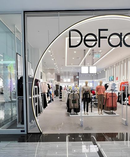 DeFacto'da yazlık elbiseler satışa sunuldu