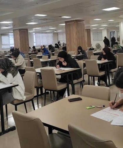 Diploma Yetmiyor: Eğitimin "Görünmeyen" Kariyer Evreni
