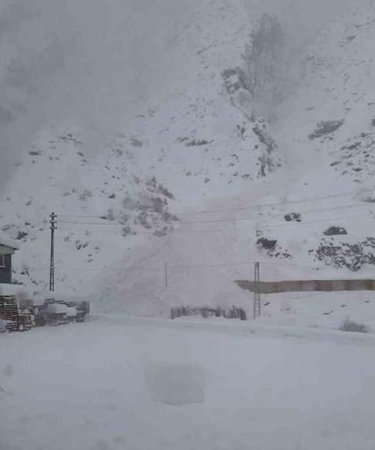 Meteoroloji’den Bölgeye Uyarı: Kar, Buzlanma ve Çığ Tehlikesi