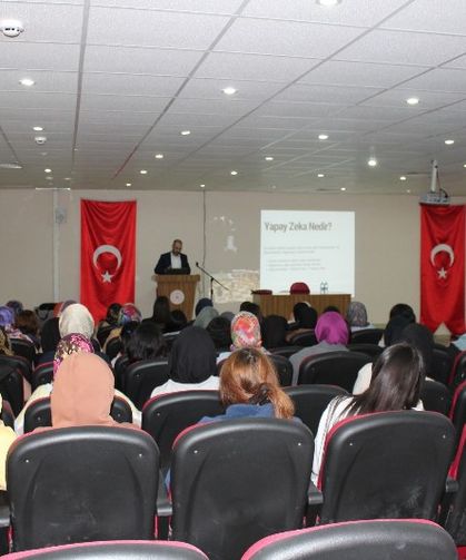 Mengücek Gazi Yurdu Yapay Zeka konferansına ev sahipliği yaptı!