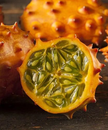 Kiwano Meyvesi: Boynuzlu Kavunun Faydaları ve Tüketim Rehberi