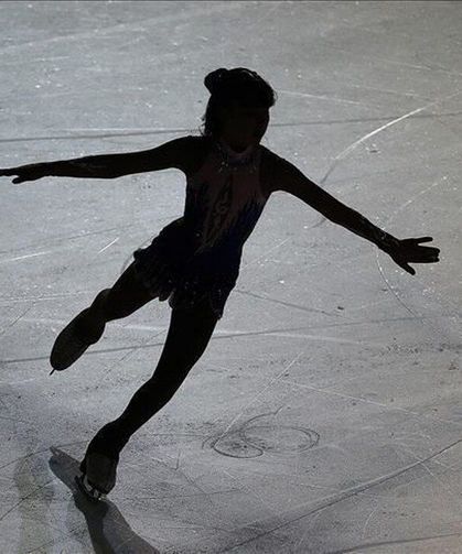 "Yetenek mi, Matematik mi? Yerçekimine Meydan Okuyan Dönüşlerin Şifresi Çözüldü!