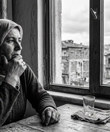 Zihindeki Prangalar: Yoksul Kadınlarda ‘Kader’ İnancı Sağlıklı Yaşamın Önündeki Gizli Engel mi?