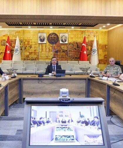 81 İlin Valisi VKS'de Buluştu