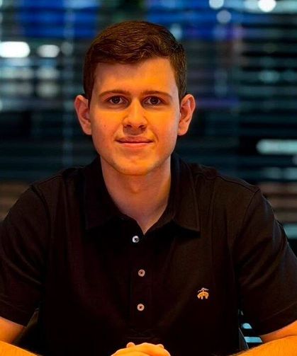 Erzincanlı Şerif Efe Dartar YKS Sayısal Türkiye 1incisi Oldu