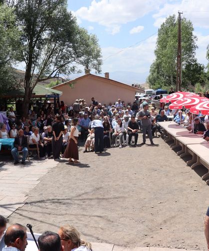Muhacirkomu Köyü Cemevi Düzenlenen Törenle Hizmete Açıldı