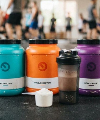 Protein Tozu Rehberi 2026: En Güvenilir Yerli Markalar, Fiyatlar ve Doğru Kullanım İpuçları
