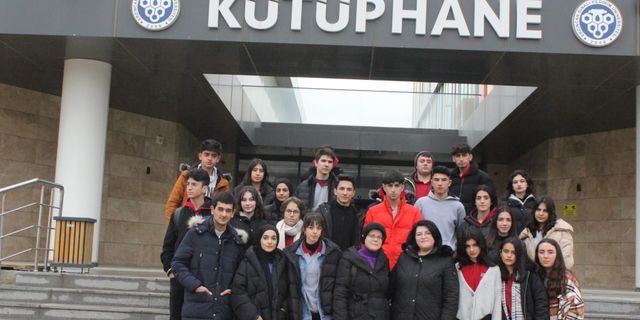 11. sınıfların EBYU gezisi