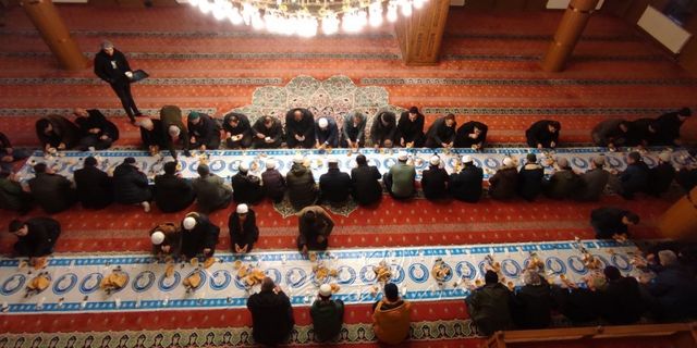 Van'da "Kur'an ziyafeti ve duada buluşalım" programı düzenlendi