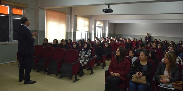 Aziz Gün, öğrencilere seslendi
