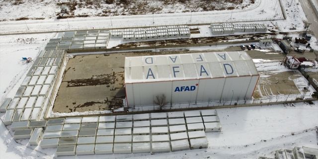 Erzincan'dan konteyner sevkiyatına başlandı