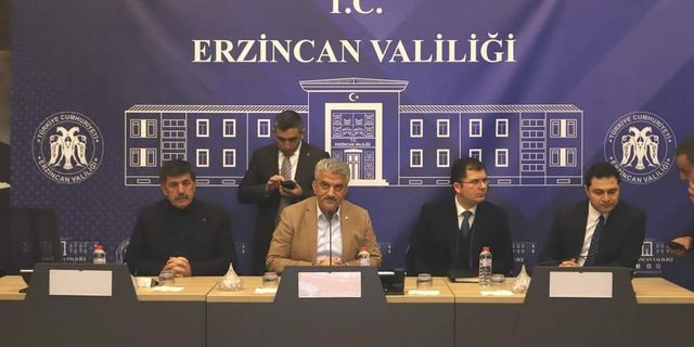 Deprem bölgesine yardım için toplantı düzenlendi
