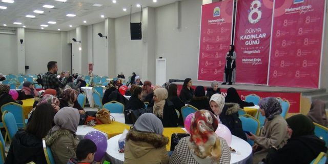 Tatvan'da 8 Mart Dünya Kadınlar Günü etkinliği düzenlendi