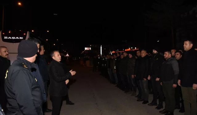 Erzincan'dan 100 polis deprem bölgesi Gaziantep'e gönderildi