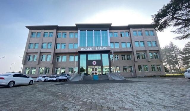 İstihbaratçı polis müdürüne FETÖ üyeliğinden hapis cezası