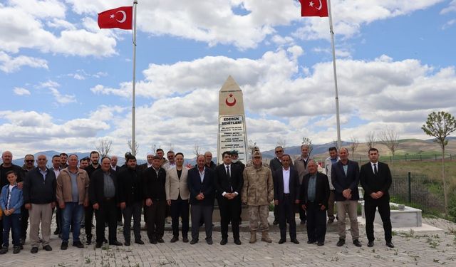 Edebük'de katledilen 9 vatandaş dualarla anıldı