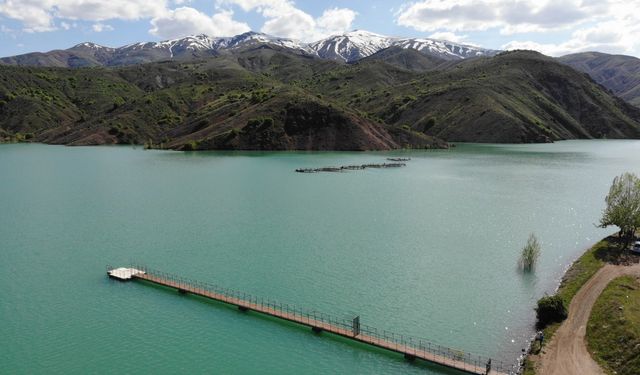 Erzincan Barajında depolanan su ile 4 bin 847 dekar arazi sulanıyor