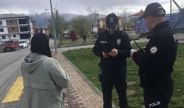 Erzincan'da 38 kişi yakalandı 40 araç trafikten men edildi