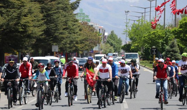 Erzincan’da bisiklet turu