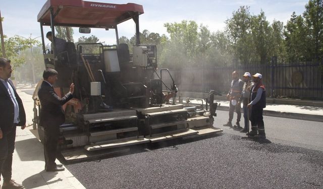 Kurutilek yolu asfaltı yenilendi