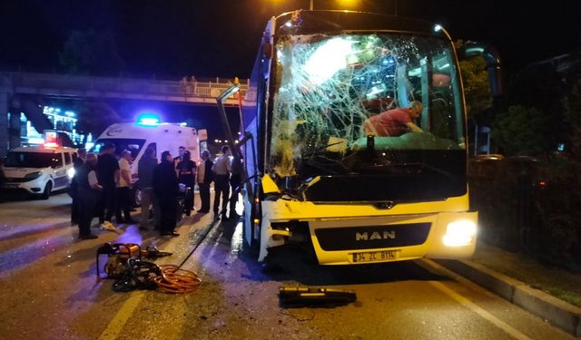 Erzincan'daki cenazeden dönerken kaza yaptılar