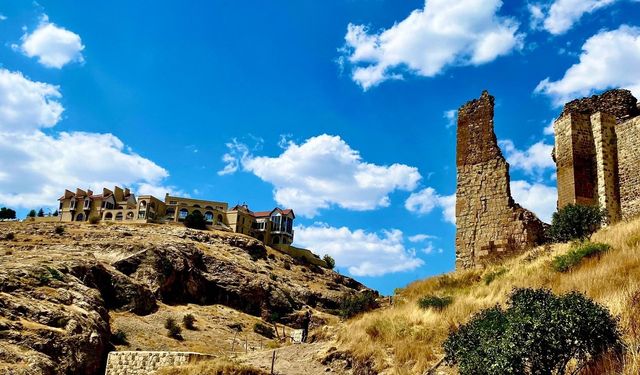 5 bin yıllık Harput Kalesi'nden görsel şölen