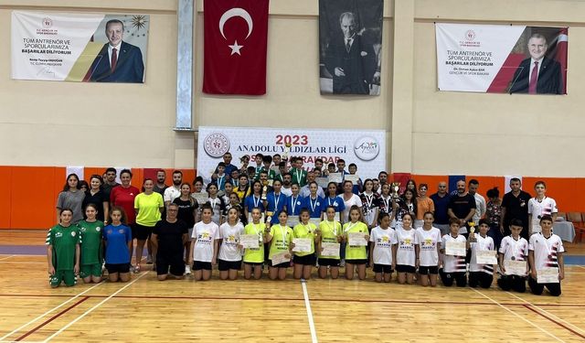 ANALİG Türkiye Badminton şampiyonları belli oldu