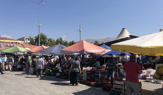 Erzincan'ın Meşhur Buğday Meydanı Yıkılacak!
