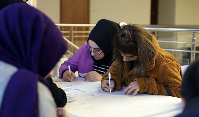 Erzincan'da gençler iş arıyor!