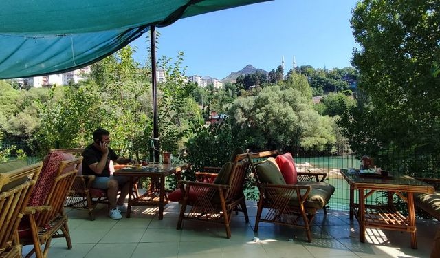 Munzur Vadisi'nde çadır otele yoğun ilgi var