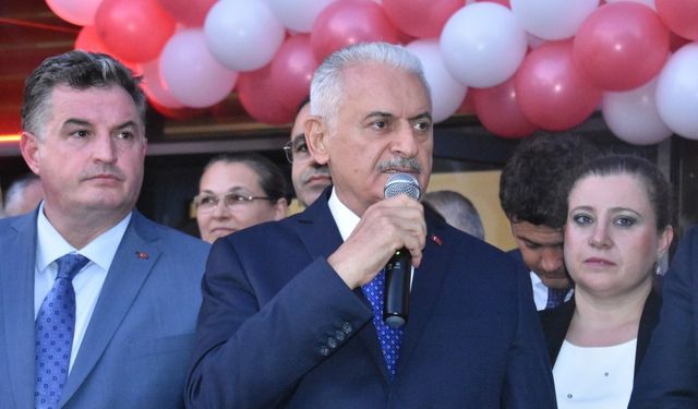 Binali Yıldırım: “Yeni yüzyıl Türkiye’nin yüzyılı olacaktır”