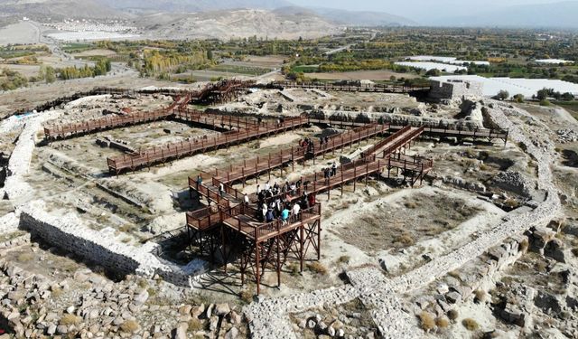 Doğu Anadolu Bölgesinde görülmesi gereken antik kentler