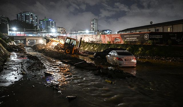 Yağışlar taşkın ve sele döndü İstanbul ve Kırklareli'nden acı haberler geldi