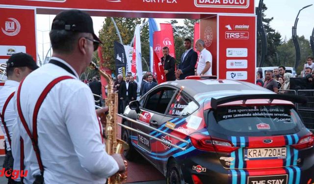 "100. Yıl Rallisi" ve 2023 Türkiye Baja Şampiyonası 2. Ayağı start seremonisi ile başladı