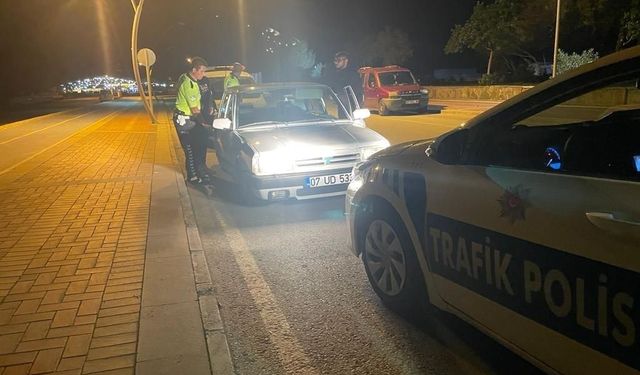 Araçlarda Video İzlemek Ve Yüksek Sesli Müzik Yasaklandı