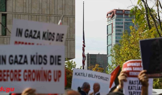 ABD, Ankara Büyükelçiliği önünde protesto edildi