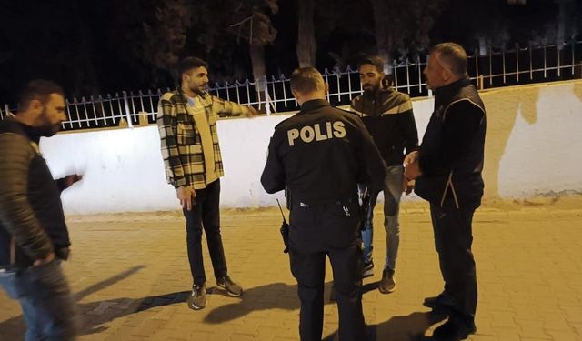 Erzincan'da 9 düzensiz göçmen ve aranan 35 şüpheli yakalandı