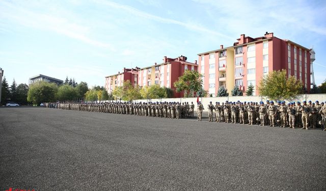 Bingöl'de jandarma komandolar törenle Gabar'a uğurlandı