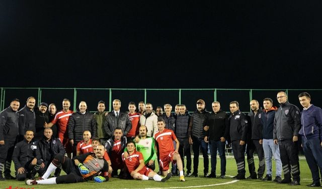 EBYÜ personel futbol maç turnuvasında şampiyon belli oldu