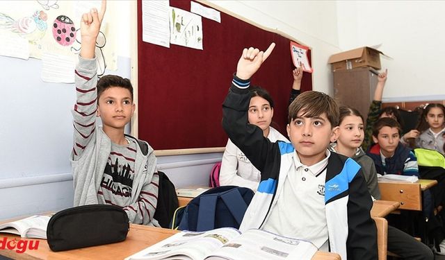 Ortaokul ve liselerde yapılacak yazılı sınavların örnek kitapçığı yayımladı