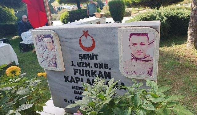 Şehit Furkan Kaplanbaba mezarı başında dualarla anıldı