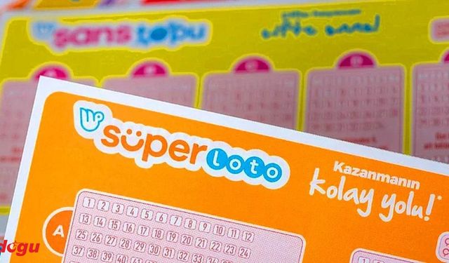 Süper Loto’da 203 milyon 435 bin 481 TL’lik rekor büyük ikramiyeyi kazanan talihli çekini teslim aldı