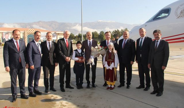 Ulaştırma ve Altyapı Bakanı Uraloğlu, Erzincan’da