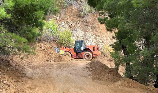 Balıkesir’de yağış nedeniyle heyelan meydana geldi