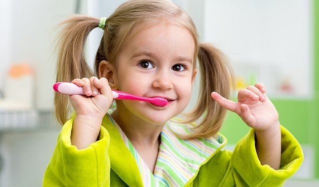 Ağız içinde oluşan yaralar, diş eti kanamaları birçok ciddi hastalığın belirtisi olabilir