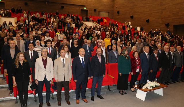 Erzincan'da Azerbaycanlı sanatçılardan "Tek Millet İki Devlet 100. Yıl Konseri"