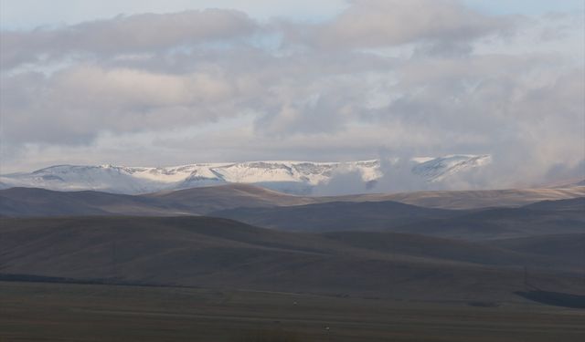 Erzurum, Ardahan, Kars'ta soğuk hava ve kar etkili oldu